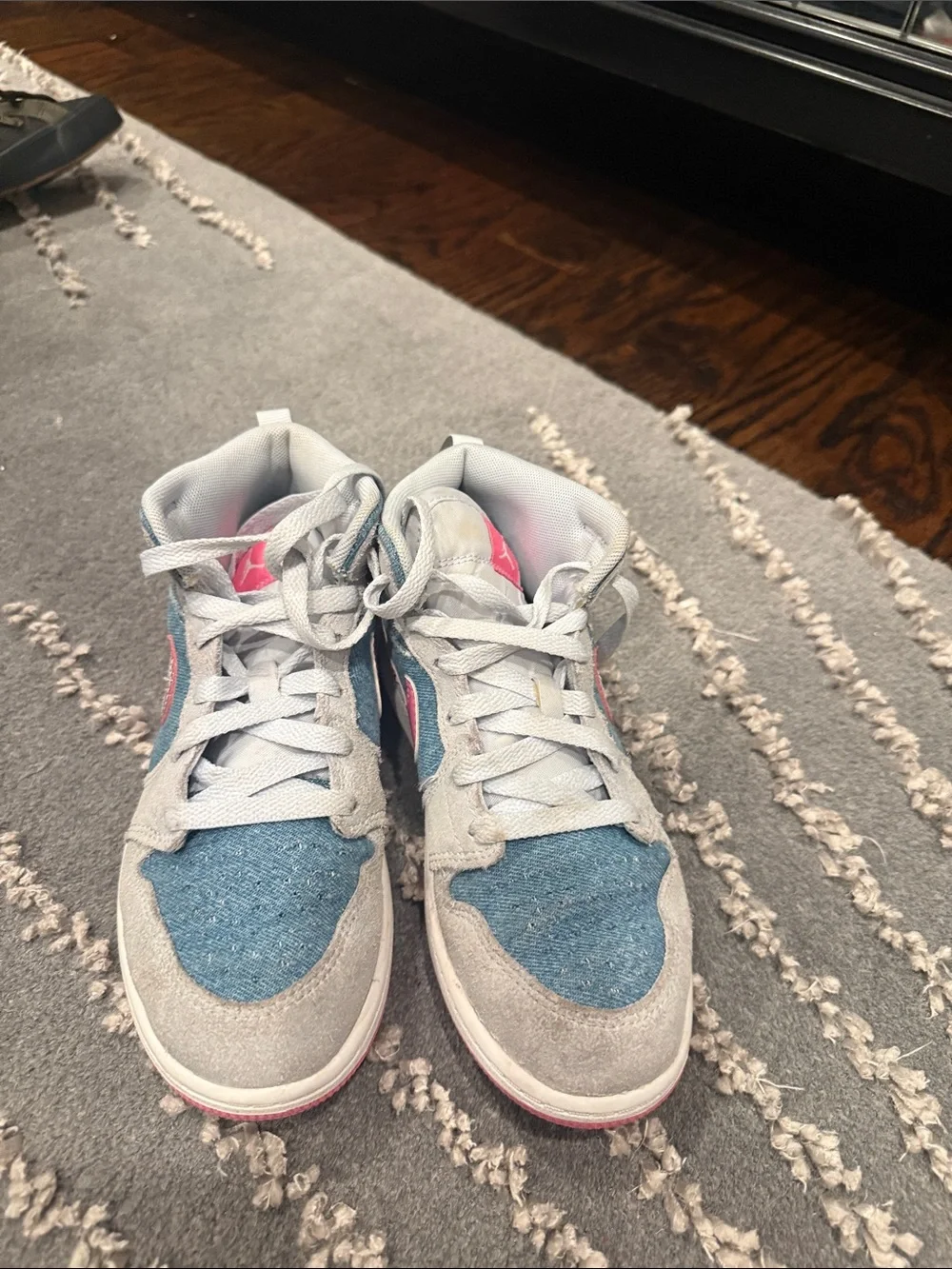 Nike air Jordan Low Top Sneakers in Denim Blue and Pink